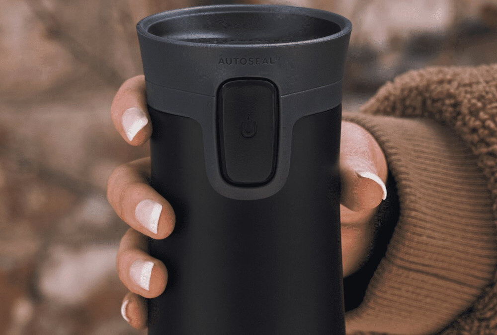 Kubek termiczny CONTIGO Pinnacle Czarny Matowy Kompaktowy towarzysz tryb życia możliwości napoje