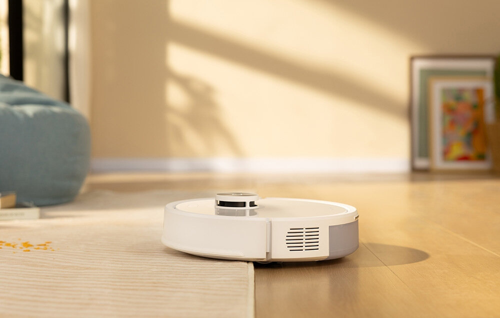 Robot sprzątający ROBOROCK Q7 TF Biały Skuteczne mopowanie Moduł mopujący usuwa zabrudzenia z podłóg zaschnięte plamy Trzy poziomy intensywności przepływu wody dostosowanie praca zabrudzenia czyszczenie nakładki