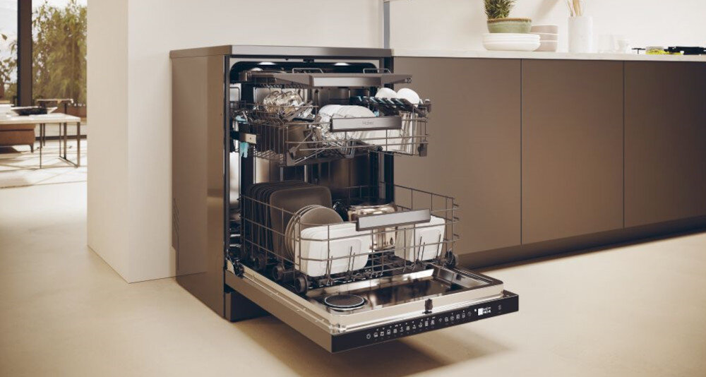 Zmywarka HAIER XF 6B0M3PDA AI Aqua Stop elastyczne wnętrze miejsce górny kosz składane elementy dostosowanie wnętrza regulacja