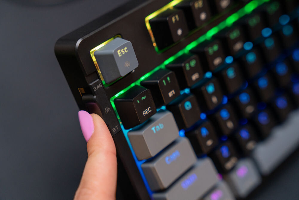 Klawiatura MAD DOG GK960K Gateron Pro Red Czarny połaczenie do 5 urządzeń