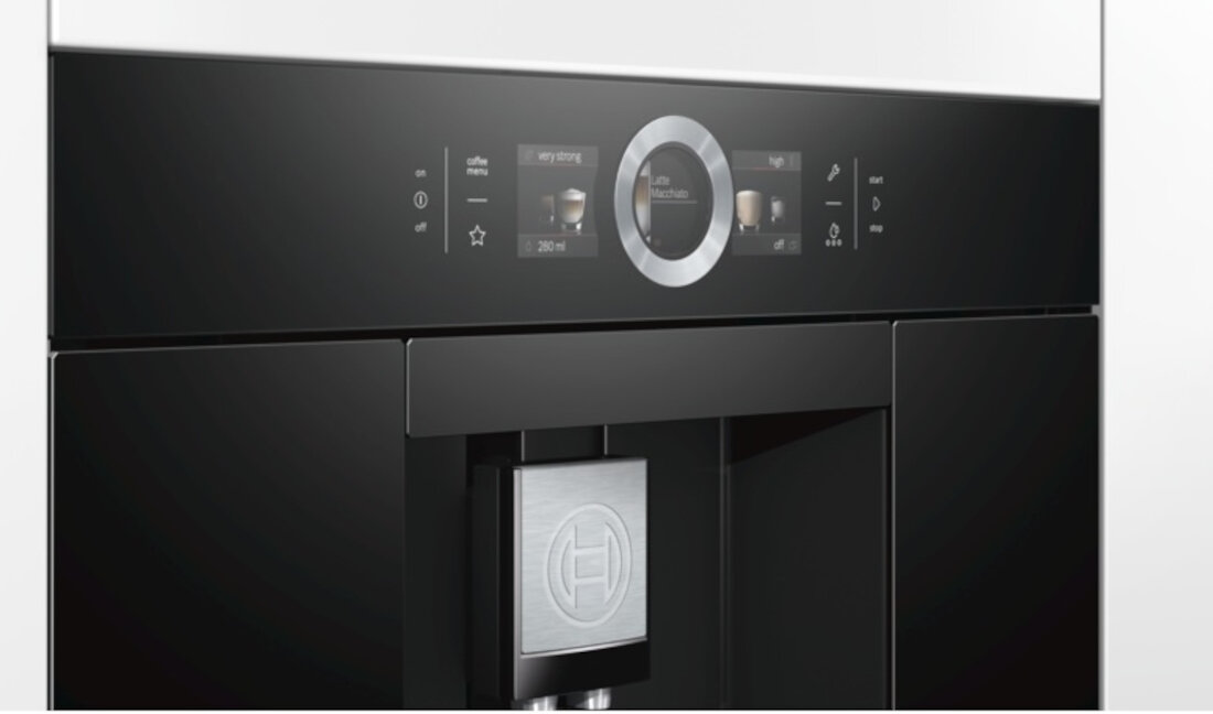 Ekspres BOSCH CTL636EB6 panel sterujacy przyciski nawet dwie filizanki jednoczesnie uzytkowanie wygoda komfort