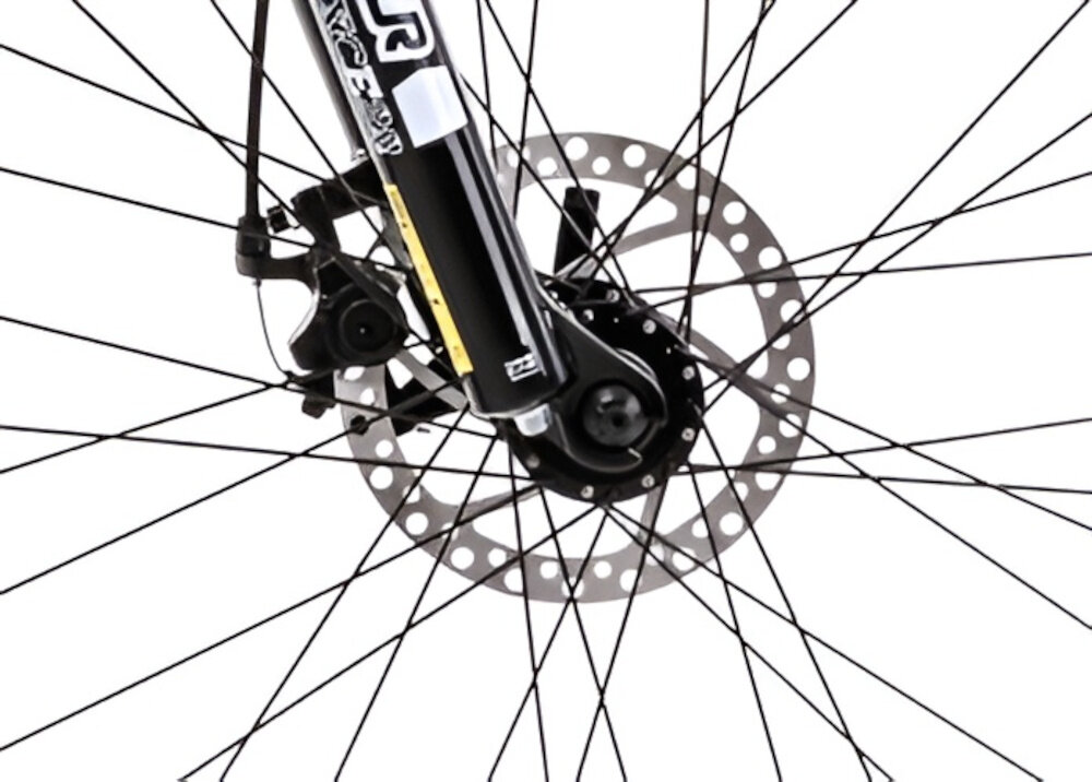 Rower górski MTB ROMET Rambler R7.1 U17 27.5 cala Srebrno-czerwono-grafitowy zbliżenie na tarczę hamulcową podstawa bezpieczeństwa hamulce tarczowe mechaniczne bardzo duża siła hamowania w każdych warunkach pogodowych i na każdej trasie hamulce z przodu i z tyłu podwójny pakiet bezpieczeństwa