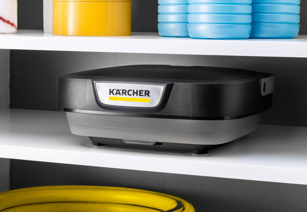 Myjka ciśnieniowa terenowa KARCHER OC 3 Foldable 1.599-306.0 zdjęcie lifestyle Wygoda w podróży Składany zbiornik o pojemności 8 litrów wymiary pojemność
