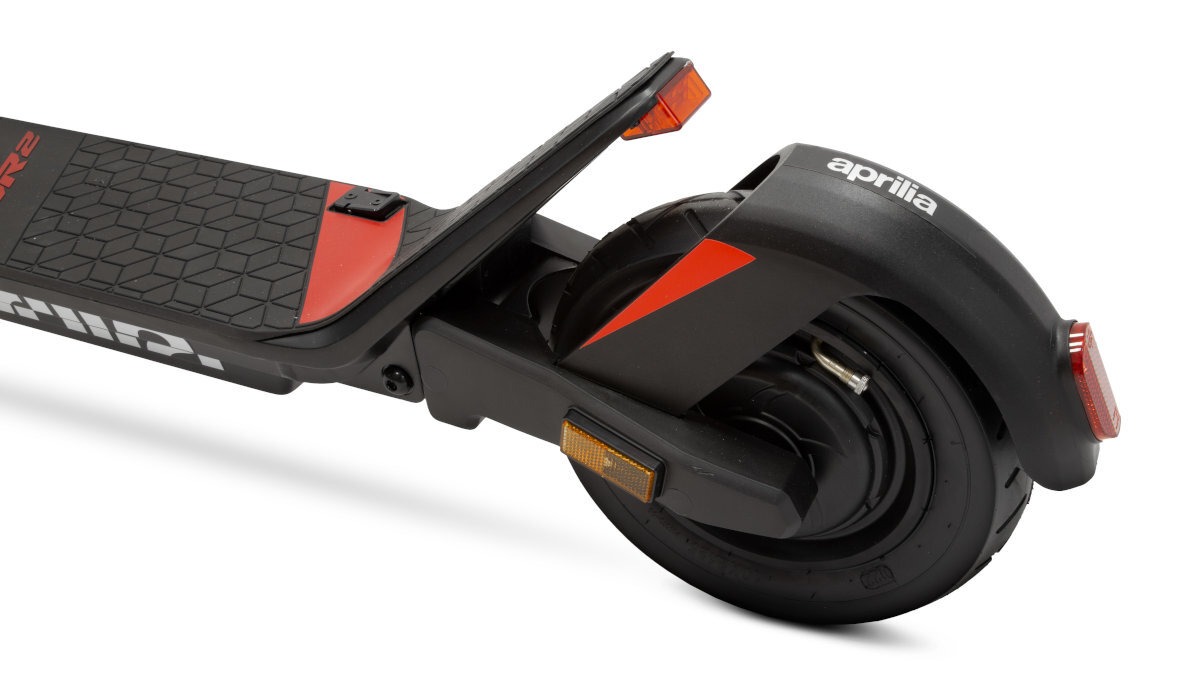 Hulajnoga elektryczna APRILIA E-SR2 Czarno-czerwony składana stopka wytrzymała nóżka zamontowana w centralnym punkcie ciężkości