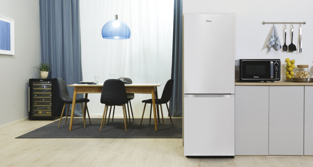 LODÓWKA CANDY CCG1L314EW chłodziarka 109 l zamrażarka 48 l szklane półki szuflada świeżości Oświetlenie LED jasne wnętrze