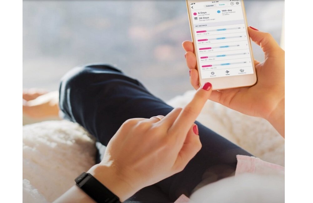 Smartband FITBIT Charge 4 Bordowy 