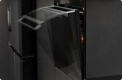 Drzwi piekarnika w ruchu – ukazanie mechanizmu otwierania i zamykania