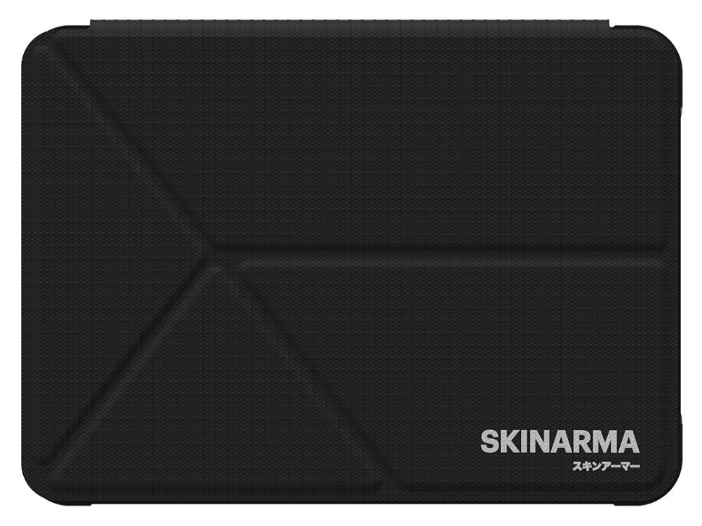 Etui na Kindle Paperwhite 12 SKINARMA Trax Czarny, smukłość, mobilność, faktura, styl, etui na białym tle frontem na wprost