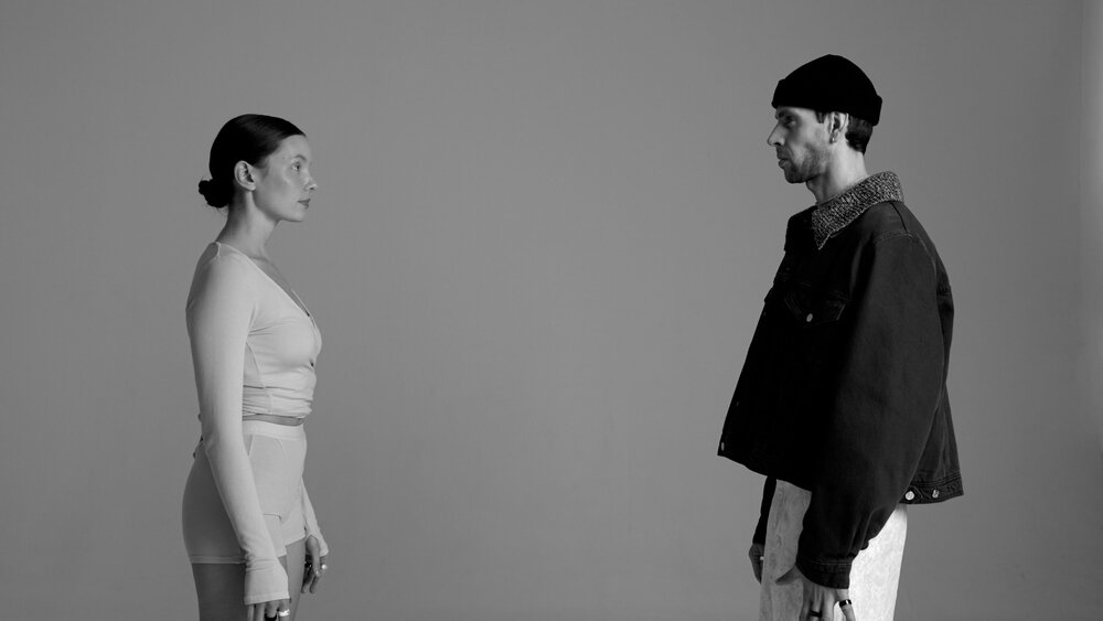 Smartring MAXCOM mRing MR200 wykonanie wymiary wygodny i dyskretny  