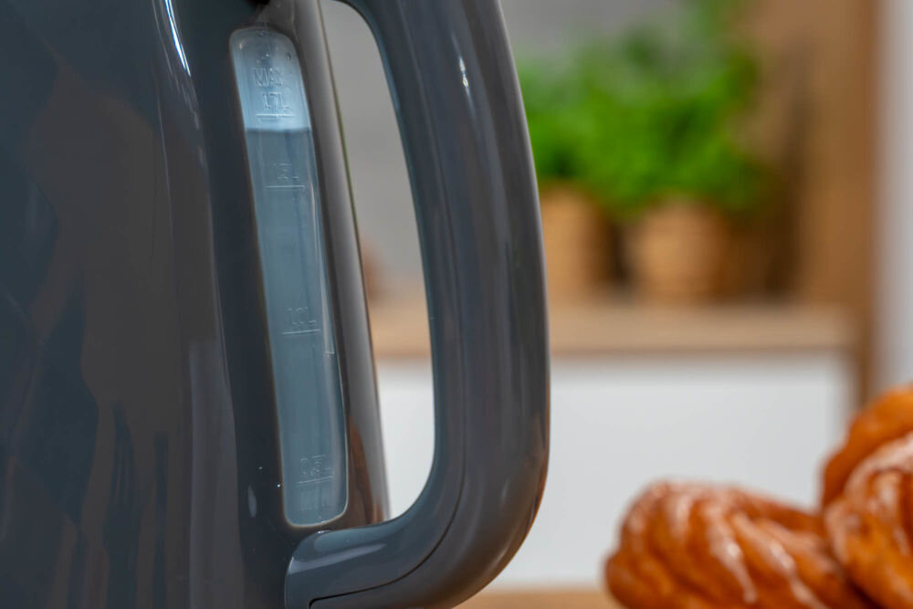 Czajnik GÖTZE & JENSEN KT101G pojemność 1,7 l miarka wody wygodne przygotowanie napojów