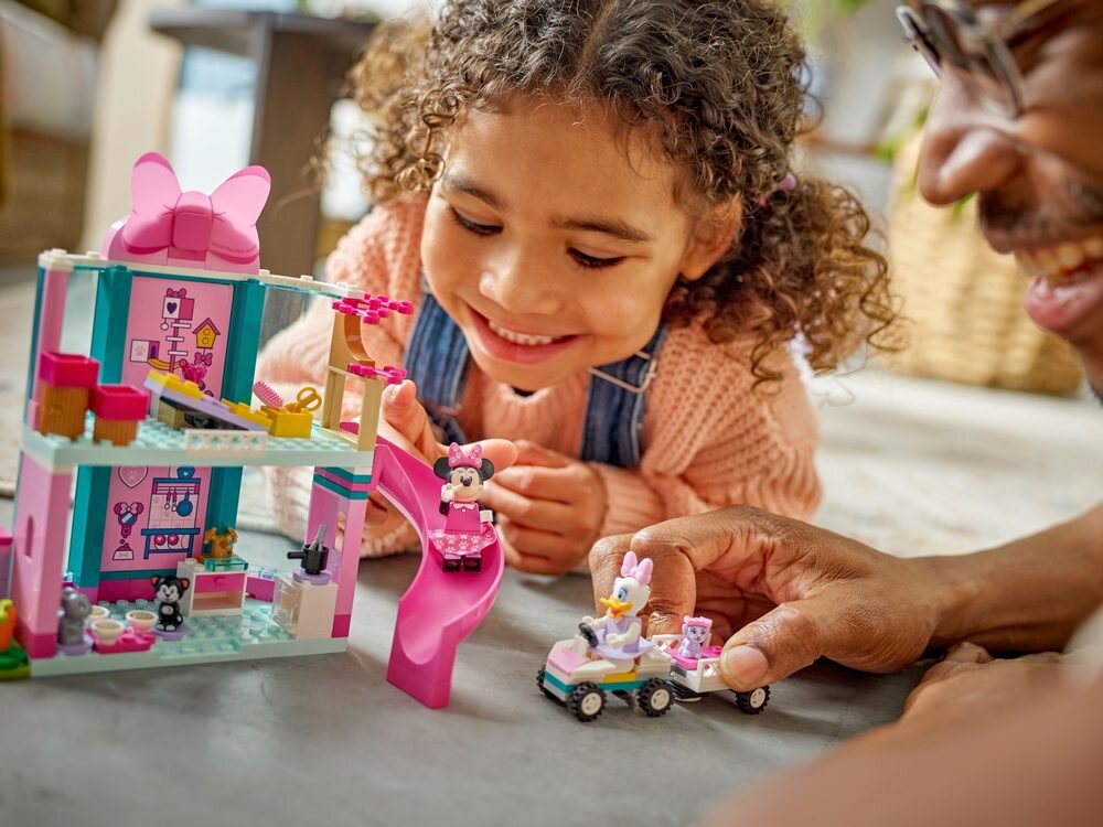 LEGO 43274 Disney Classic Hotel dla zwierząt Minnie elementy opis konstrukcji wiek
  