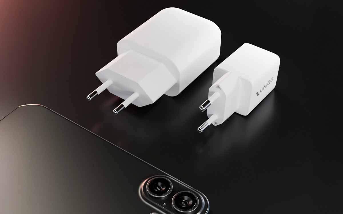 UNIQO UQTRGANPD45 30 × 35 mm Wtyczka europejska USB-C - porównanie ładowarki gan i zwykłej