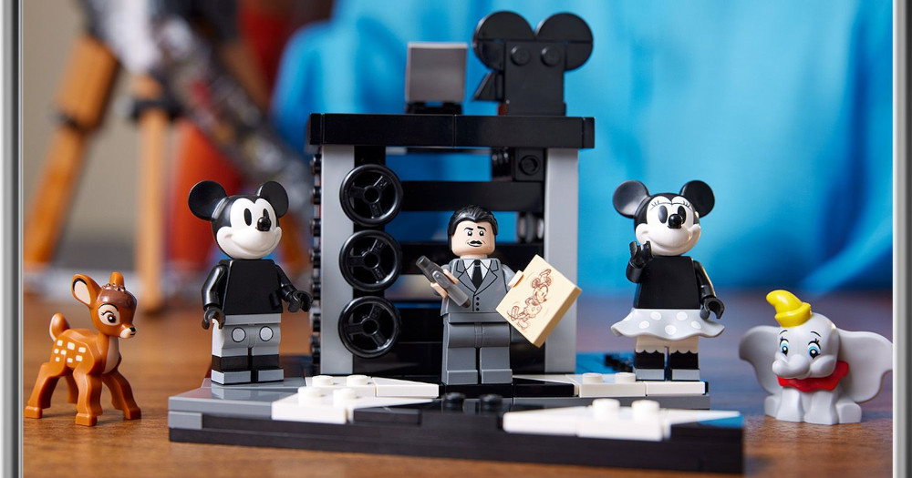 KLOCKI LEGO DISNEY KAMERA WALTA DISNEYA 43230 klaps reżyserski