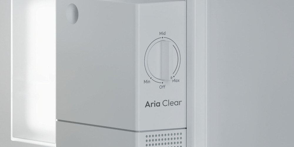 LODÓWKA CANDY CNOQ2S58EB wizualizacja lifestyle otwarta wnętrze przybliżenie pokrętło sterowanie termostat Proste i intuicyjne sterowanie pokrętło wygoda