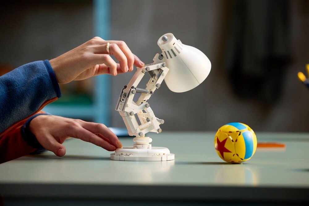 LEGO 21357 IDEAS Disney Pixar Luxo Jr. prezent film   