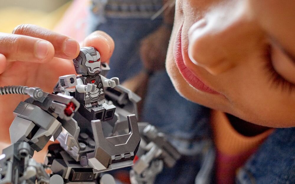 LEGO 76277 Marvel Mechaniczna zbroja War Machine    klocki elementy zabawa łączenie figurki akcesoria figurka zestaw 