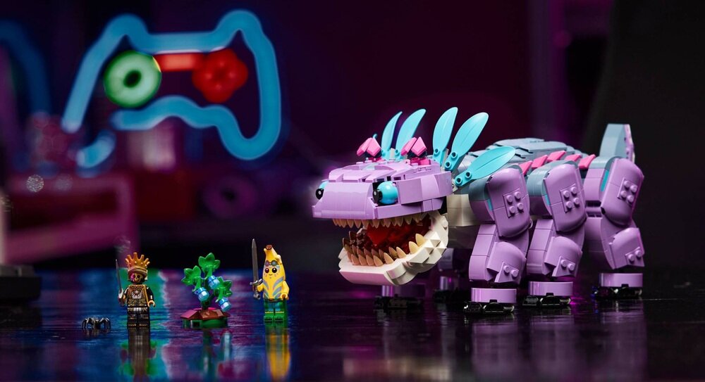 LEGO 77077 Fortnite Klombo   kv lifestyle początek opisu sekcja nagłówkowa