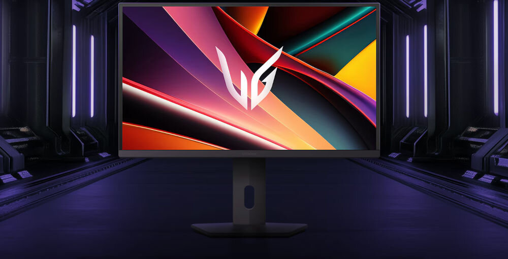 Monitor LG UltraGear 27G610A-B 27 cali 2560x1440px IPS 200Hz 1 ms [GTG] prezentacja monitora od przodu ciemne tło z ledami