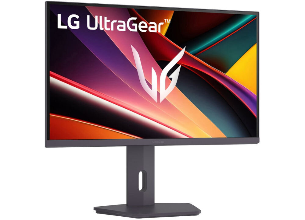 Monitor LG UltraGear 27G610A-B 27 cali 2560x1440px IPS 200Hz 1 ms [GTG] prezentacja monitora pod kątem na białym tle 99% sRGB wierne odwzorowanie kolorów