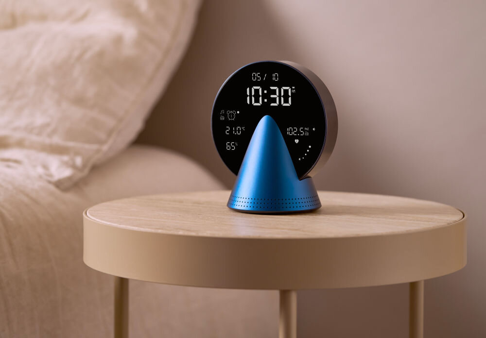 Budzik Lexon Conic z wyświetlaczem LCD