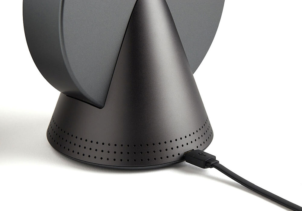 Lexon Conic Clock ładowanie USB-C