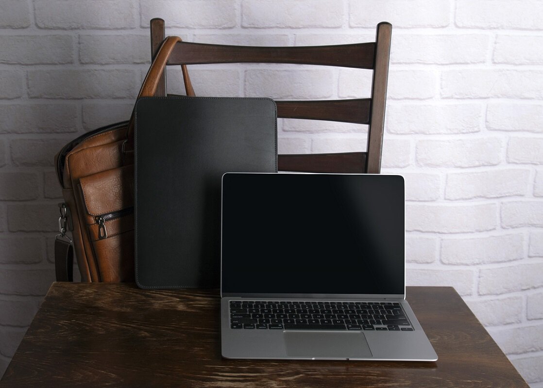 Etui na laptopa BALTAN Slevve elegancki ponadczasowy skóra podkładka pod myszkę Chroń laptopa Klasyka funkcjonalność