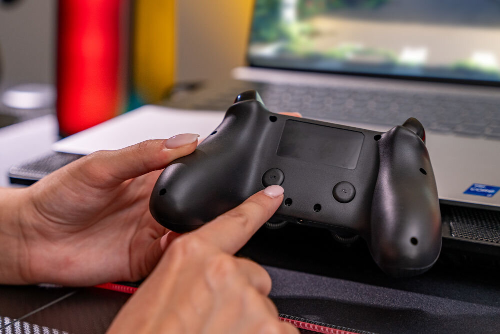 Kontroler MAD DOG GC660 wibracje