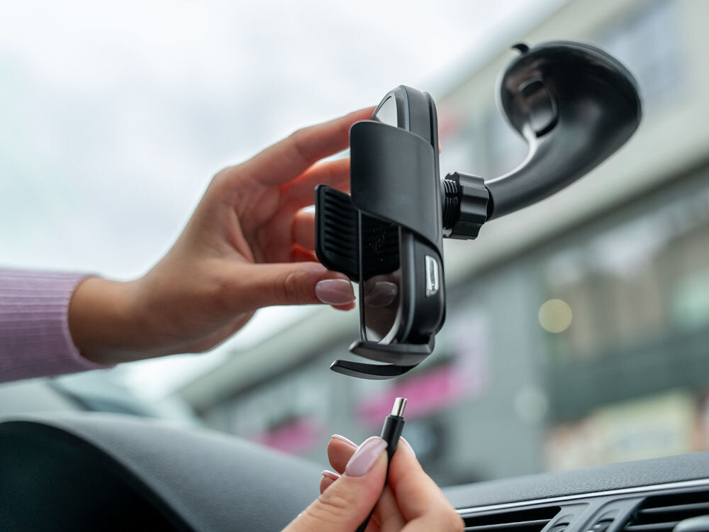 Uchwyt na telefon GÖTZE & JENSEN CH900W Czarny ładowanie indukcyjne szybkie ładowanie