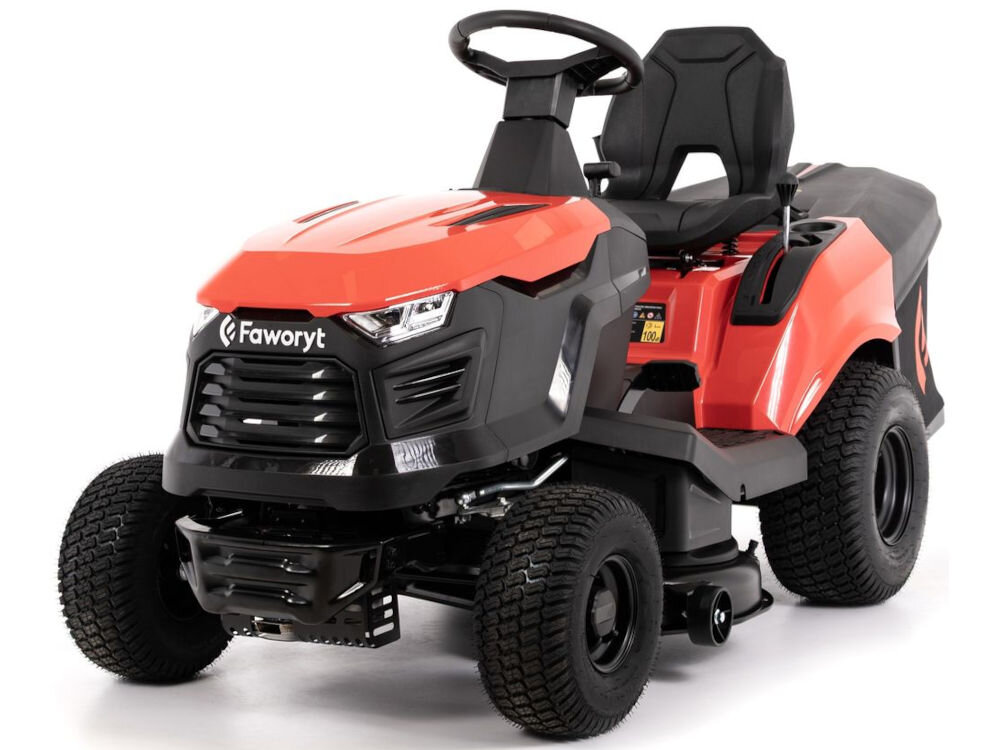 Traktor ogrodowy Faworyt DT86 M, oświetlenie, fotel, zaczep, bezpieczeństwo, Traktorek kosiarka zaprezentowany na białym tle.