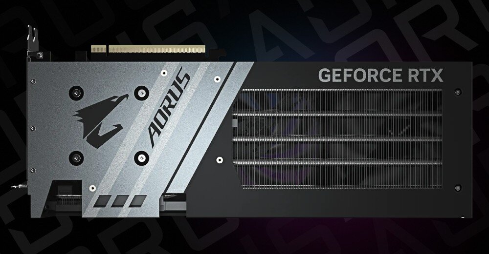 Karta graficzna GIGABYTE GeForce RTX 5060 Aorus Elite 8GB Metalowa płyta tylna karty w kolorystyce szaro-czarnej z dużym symbolem orła i napisem 'GEFORCE RTX'