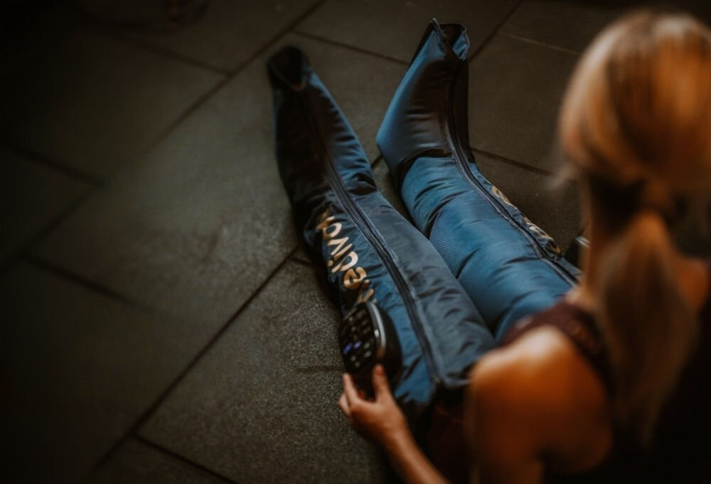 Masażer do nóg MEDIVON Aeria wsparcie redukcji obrzęków poprawa krążenia i regeneracji mięśni technologia drenażu limfatycznego wpływ na kondycje skóry walka z cellulitem poprawa zdrowia i samopoczucia 