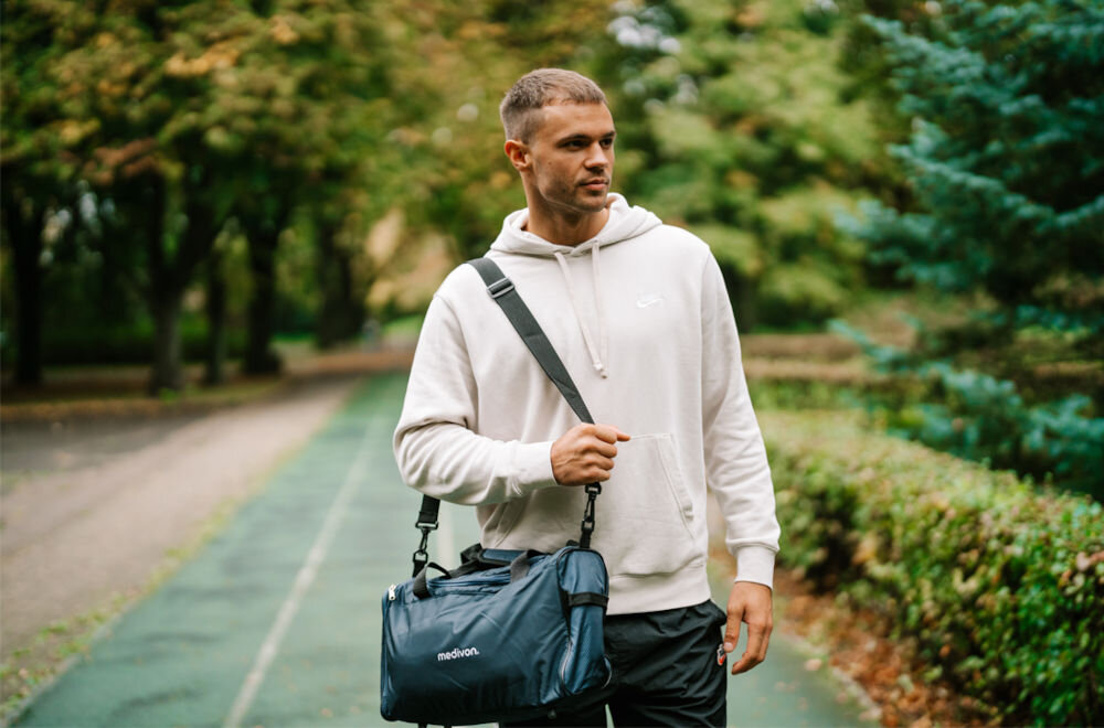 Masażer do nóg MEDIVON Aeria pomaga w regeneracji walce z cellulitem poprawa samopoczucia bezprzewodowe działanie poręczna torba na siłowni w podróży nie powinien być używany przez osoby z aktywnymi zakrzepami chorobami serca otwartymi ranami kobiety w ciązy osoby z rozrusznikiem serca bez konsultacji z lekarzem 