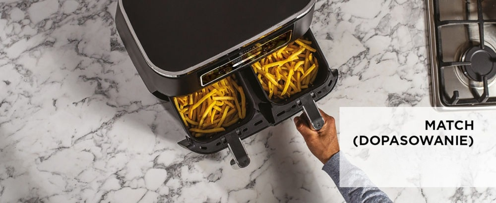 Air Fryer Frytkownica beztłuszczowa NINJA AF200EU z podwójnym koszem blat frytkownica czarna obudowa dwa kosze w obu frytki ręką wyciągająca kosz z frytkami identyczne parametry dla obu szuflad funkcja MATCH (DOPASOWANIE) większa ilość potraw jednocześnie pełna pojemność 7,6 litra synchronizacja czasu i temperatury równomierne pieczenie wygodę użytkowania szybkie wygodne przygotowanie większej ilości jedzenia 