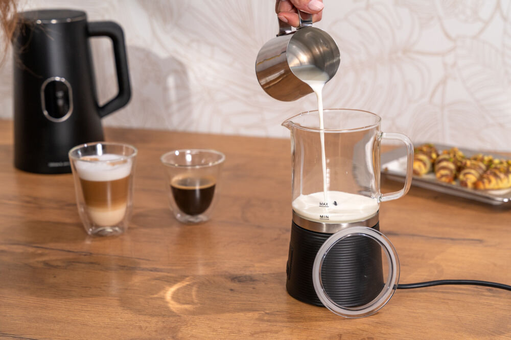 Spieniacz GOTZE & JENSEN MF800G urządzenie na blacie