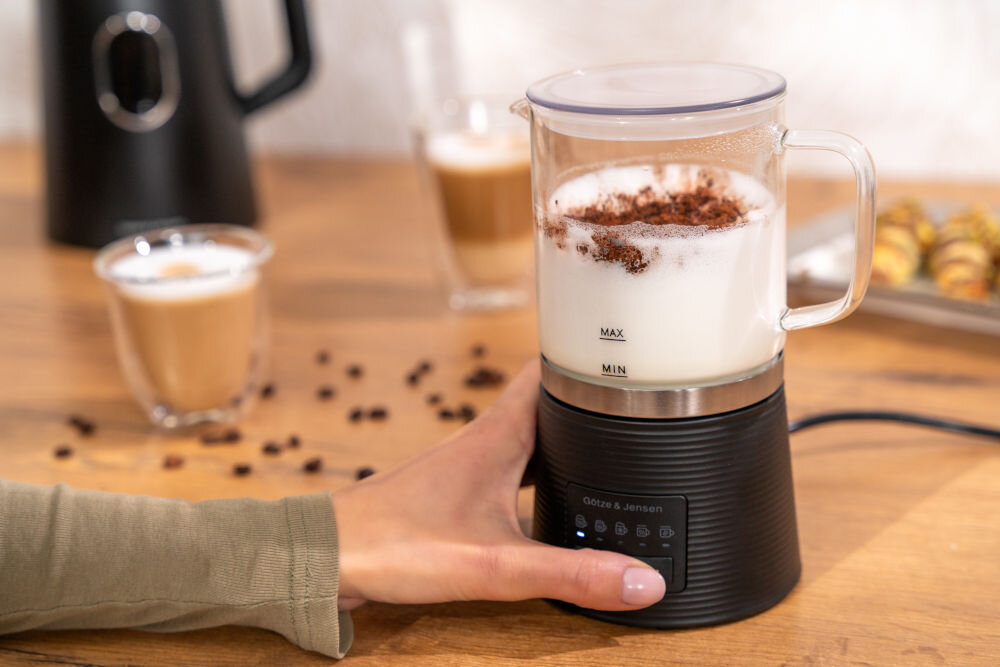 Spieniacz GOTZE & JENSEN MF800G spienianie na zimno na ciepło