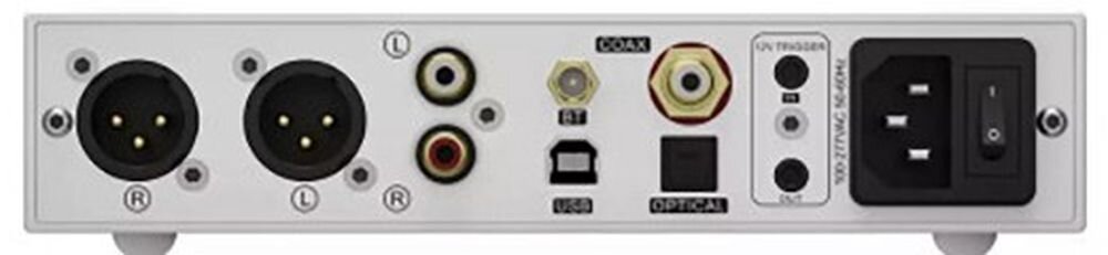 TOPPING DX5 MK2 USB optyczne koncentryczne Bluetooth RCA XLR Aurora UI PEQ, urządzenie od tyłu na białym tle