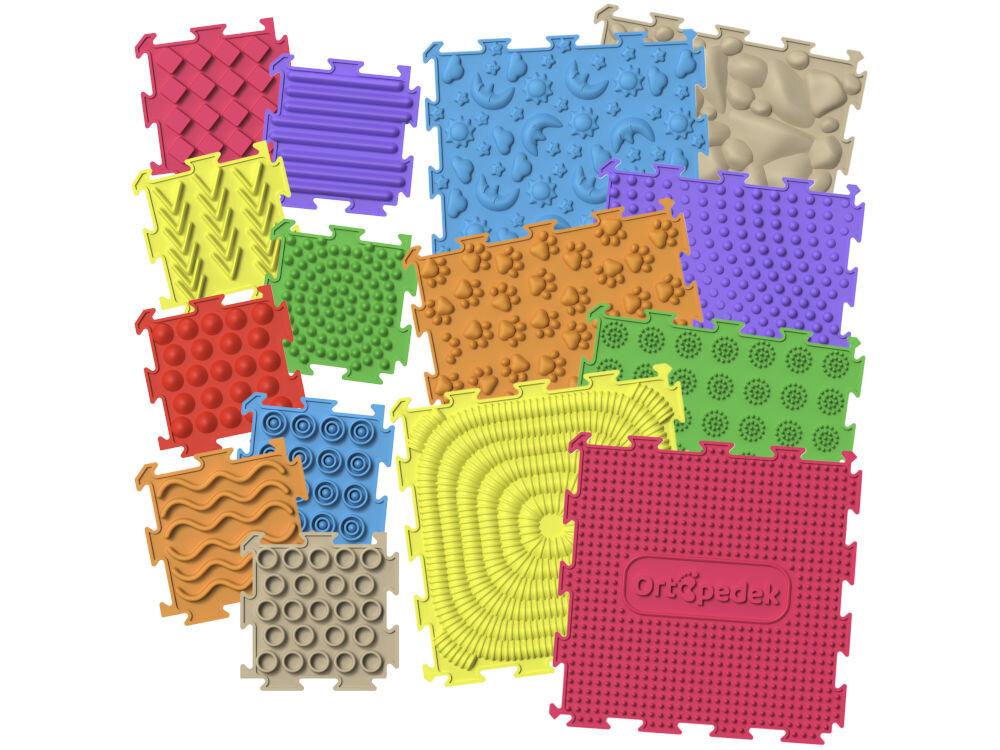 Mata sensoryczna ORTOPEDEK Zestaw mat 910176 (15 elementów) Wielokolorowy Prezentacja wszystkich elementów zestawu mat sensorycznych Ortopedek. Różnokolorowe puzzle ortopedyczne z motywami słońca, księżyca, śladów łap, kamieni i falistych linii na białym tle.