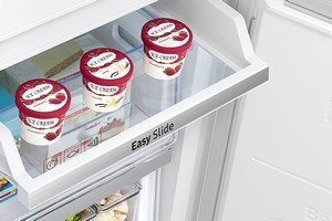Samsung Wszystkie produkty w zasięgu ręki. Półka Easy Slide Samsung Wszystkie produkty w zasięgu ręki. Półka Easy Slide
