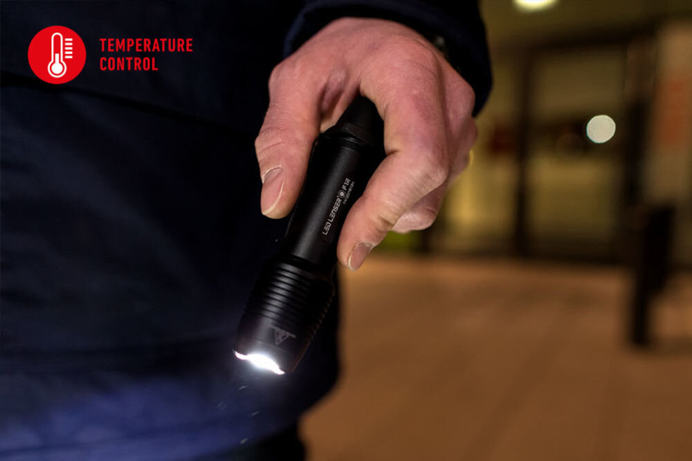 Latarka czołowa LEDLENSER H19R Signature kontrola temperatury chłodzenie regulacja świecenia