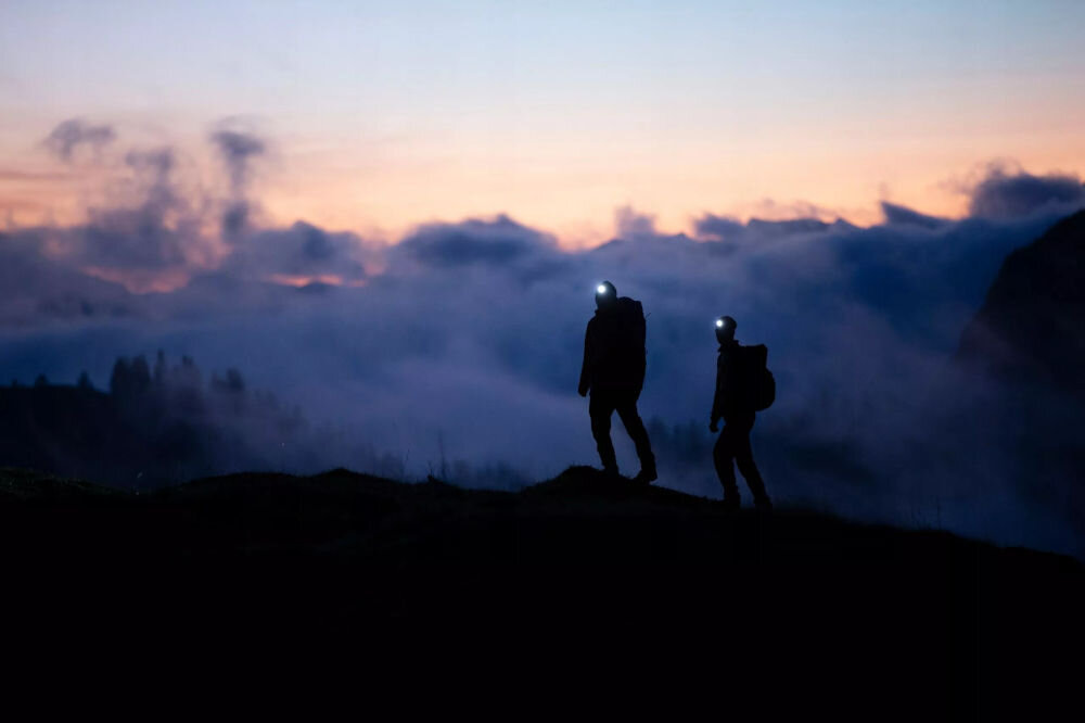 Latarka czołowa LEDLENSER H19R Signature tryby ściemniacz pozycja mruganie sos strobe