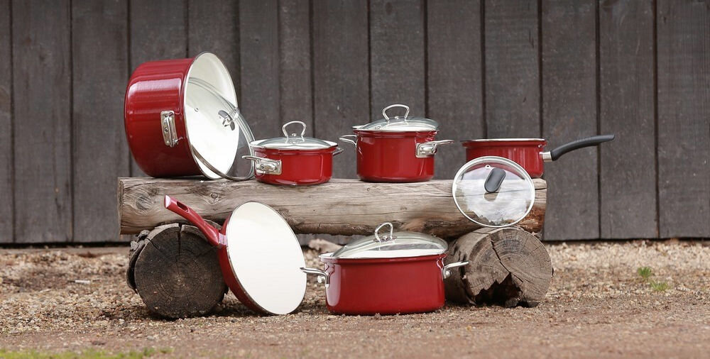 Garnek BELIS Eco Ceramic 16 cm tradycyjne metody produkcji unikalny charakter kazdego egzemplarzu delikatne różnice w wykończeniu naturalny rezultat ręcznego wykonania staranność kunszt rzemieślników niepowtarzalny urok i autentyczność