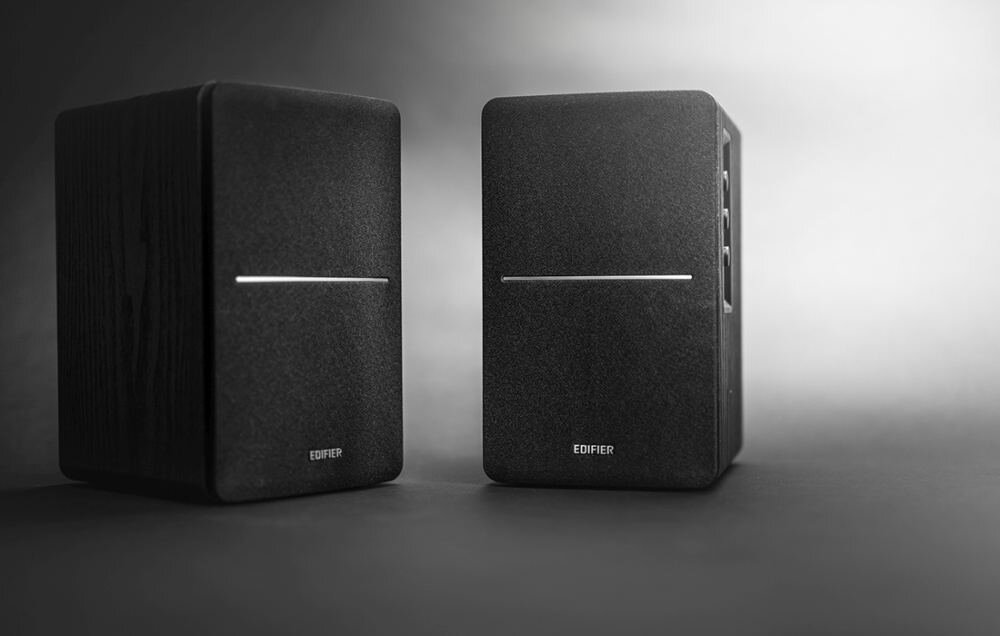 Колонки EDIFIER R1280DB Black, виготовлені з МДФ плити