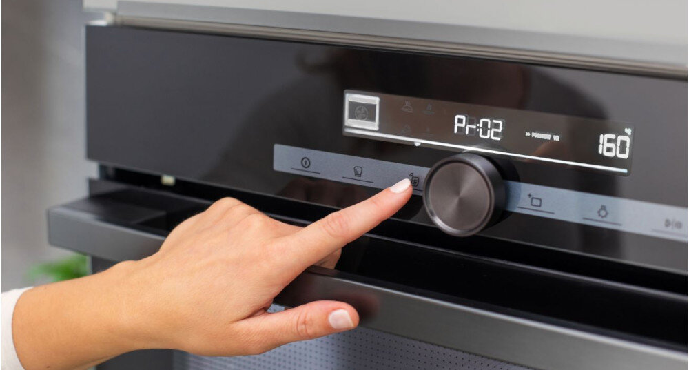 PIEKARNIK HISENSE BSA65334ABG8 wizualizacja panel wyświetlacz palec przyciski pokrętło Programy Automatyczne funkcje program