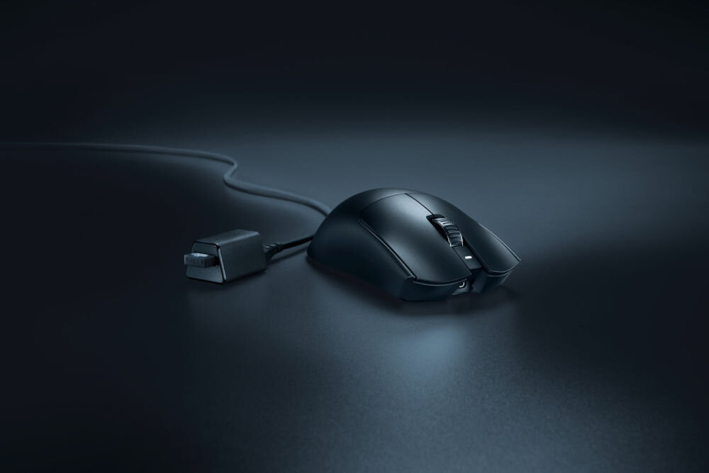RAZER Viper V3 Pro Sentinels Edition technologia Razer™ 8000 Hz HyperPolling częstotliwość odpytywania do 8000 Hz bezprzewodowym standardem HyperSpeed - mysz od przodu na czarnym tle