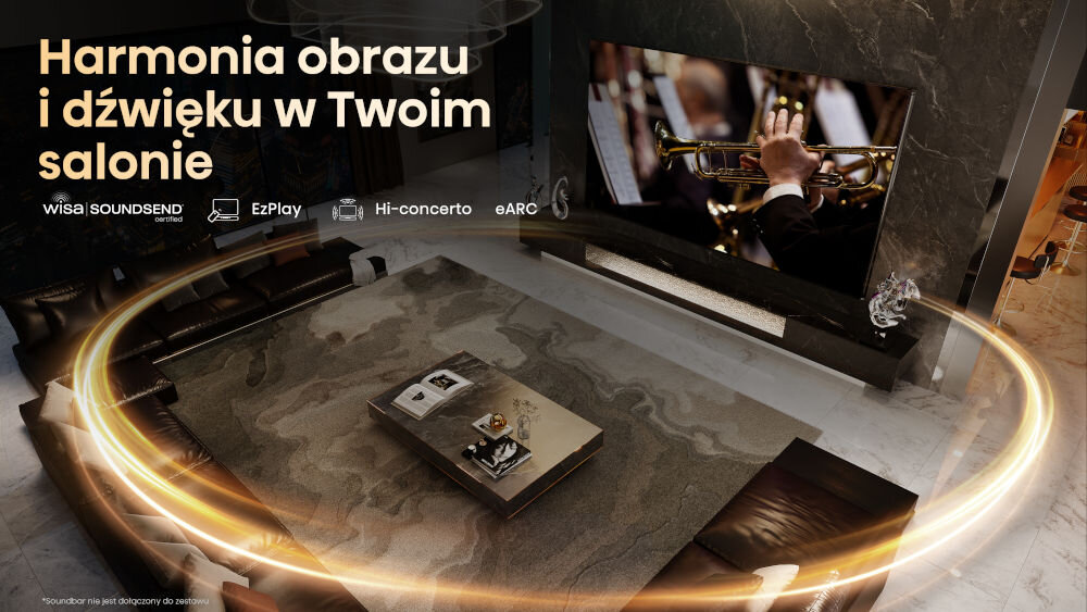 Telewizor HISENSE 100UXQ WiSA SoundSend EzPlay eARC bezprzewodowe audio i synchronizacja, telewizor postawiony na komodzie w salonie
