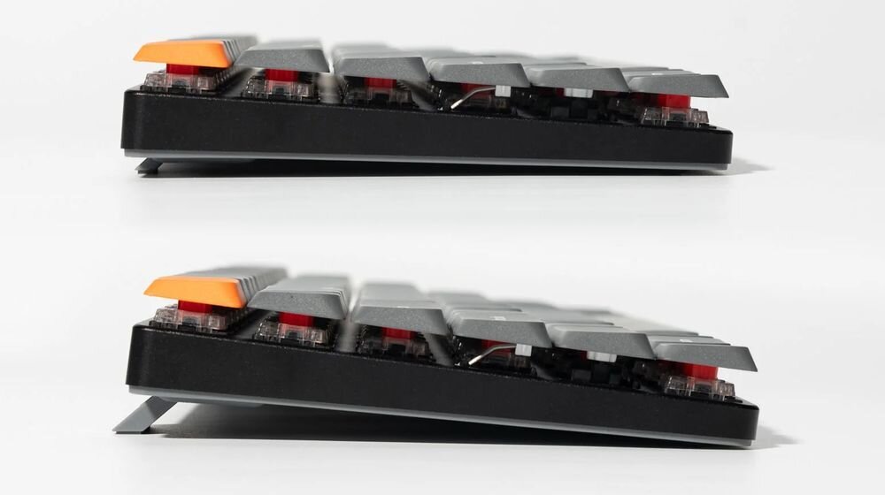 KEYCHRON K1 Max KEYCHRON K1 Max formacie TKL 80% 87 klawiszy bez numerycznego bloku mysz F-klawiszy i strzałek trzem ustawieniom nachylenia trzem ustawieniom nachylenia - przedstawienie regulacji pochyłu