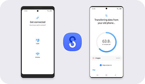'Starsze urządzenie Galaxy znajduje się obok urządzenia Galaxy do wykonywania Smart Switch. Pomiędzy nimi znajduje się ikona Smart Switch. Stare urządzenie pokazuje, że jest połączone, natomiast nowe urządzenie pokazuje 