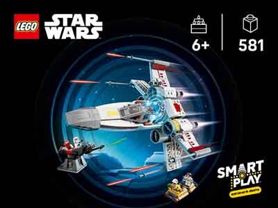 Na obrazie widoczny jest zestaw LEGO przedstawiający statek kosmiczny X-Wing z serii Star Wars, otoczony efektami świetlnymi. W lewym górnym rogu znajduje się logo LEGO i Star Wars, a w prawym dolnym napis \'SMART PLAY\'.