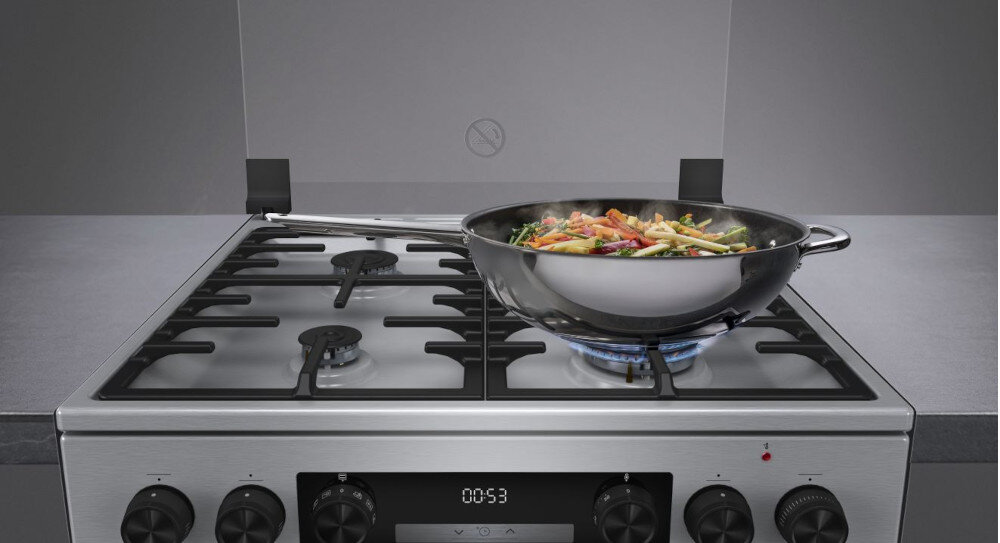 KUCHNIA HISENSE HKS6D71XMPA palnik wok większa moc szybko efektywnie równomierne ogrzewanie powierzchni