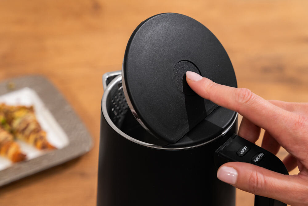 Czajnik GÖTZE & JENSEN KT940K Czarny zakres temperatur regulacja